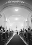 esküvő-fotós-sopron-templomi-szertartás-fotózása-007